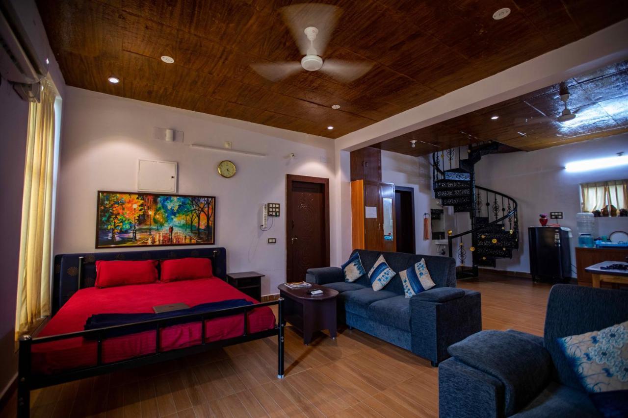 Waves Beach House Ποντισερί Εξωτερικό φωτογραφία
